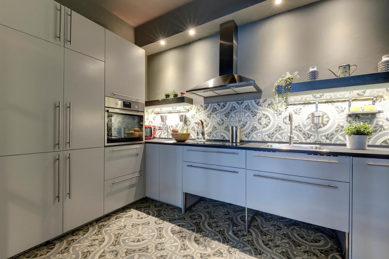 Frida Luxury Apartment By Mamo Florence Luaran gambar
