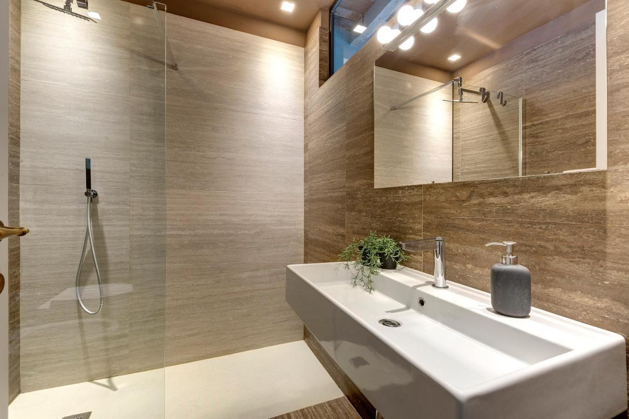 Frida Luxury Apartment By Mamo Florence Luaran gambar